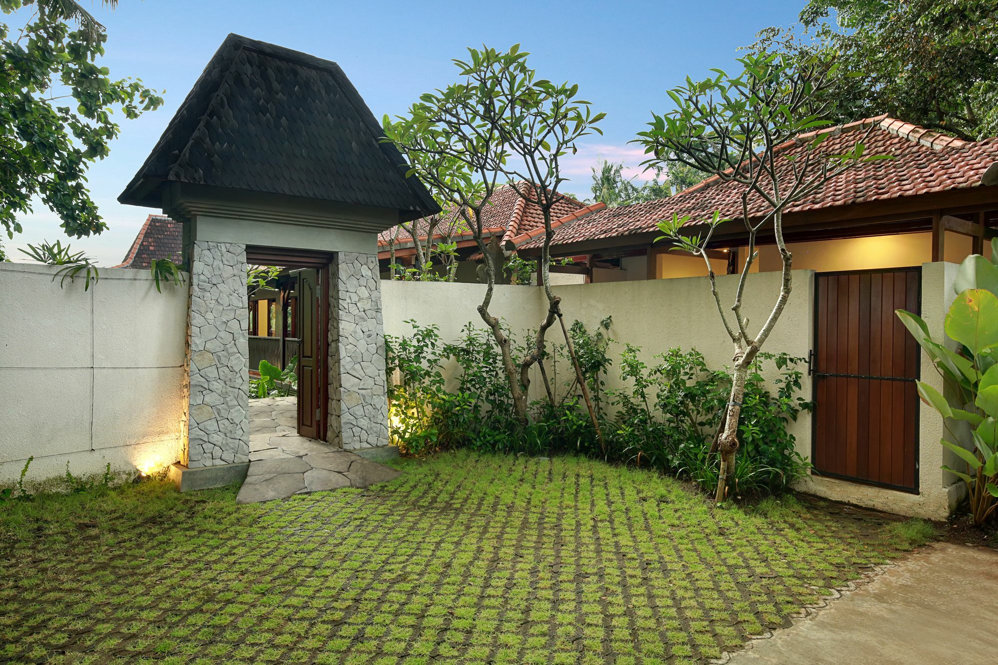 Villa Beji Mawang Ubud By Pramana Villas Εξωτερικό φωτογραφία